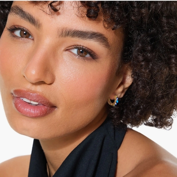 Kurt Geiger Gold-Tone Huggie Hoop Earrings Crystal, NWT In Box - Picture 7 of 9